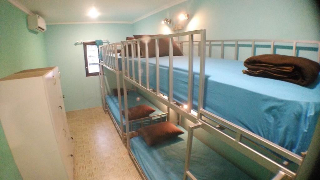 Hoz Bed & Breakfast Джокякарта Екстериор снимка
