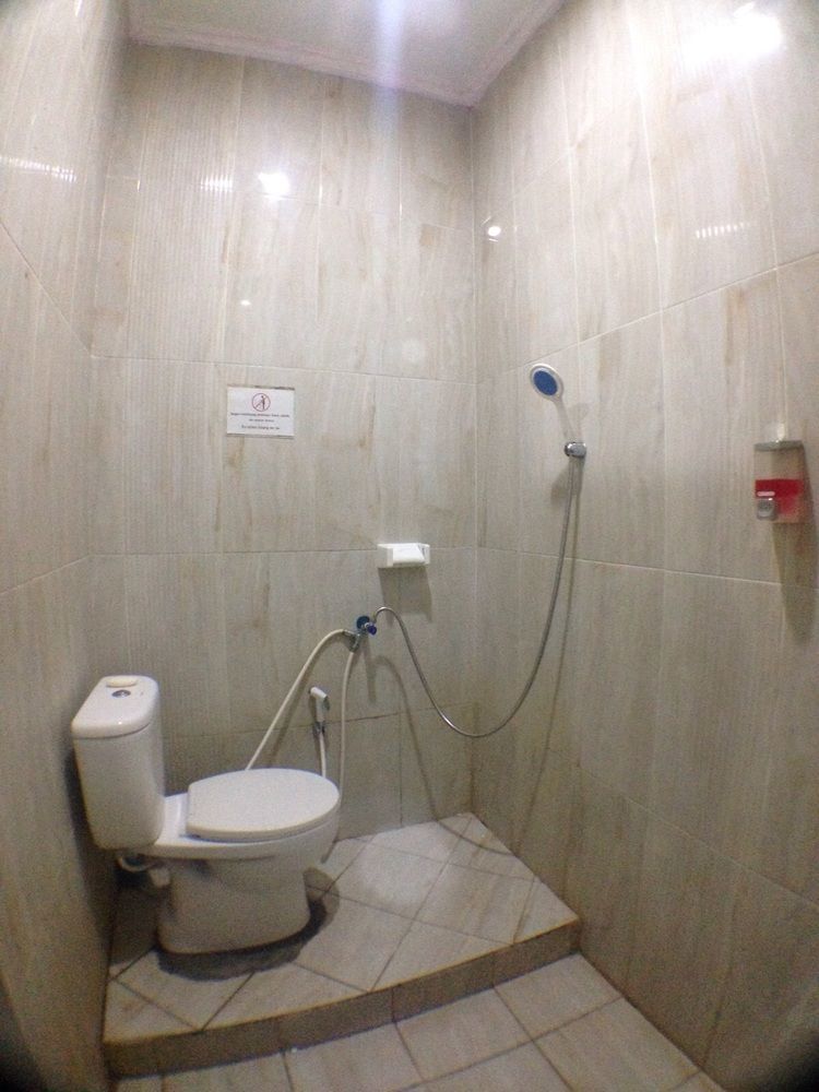 Hoz Bed & Breakfast Джокякарта Екстериор снимка