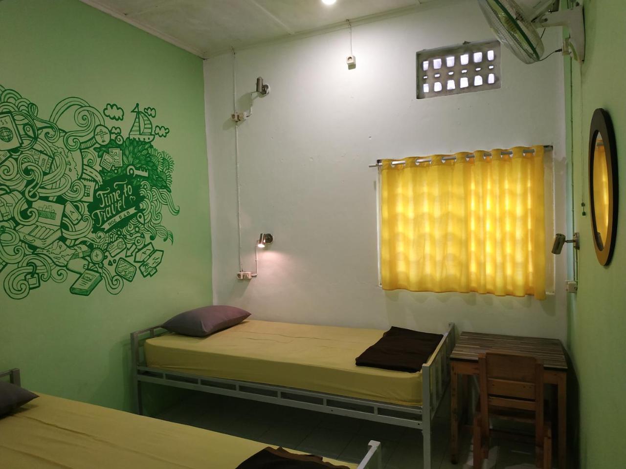 Hoz Bed & Breakfast Джокякарта Екстериор снимка